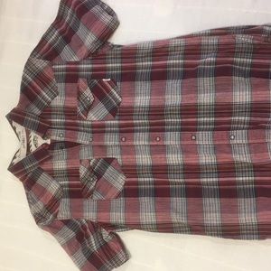 Men's short sleeved shirt